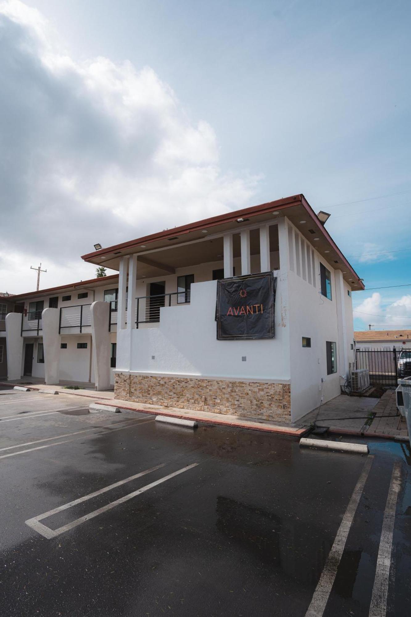 Hotel Avanti Santa Maria  Extérieur photo